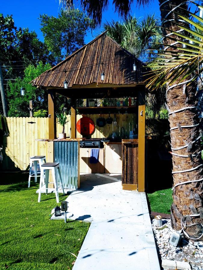 World Solo Travel'S Welcomed At St Pete Home سانت بطرسبرج المظهر الخارجي الصورة