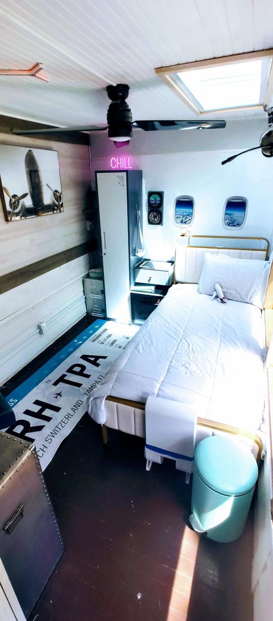 World Solo Travel'S Welcomed At St Pete Home سانت بطرسبرج المظهر الخارجي الصورة